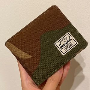 Hershel Supply Camo Canvas Wallet